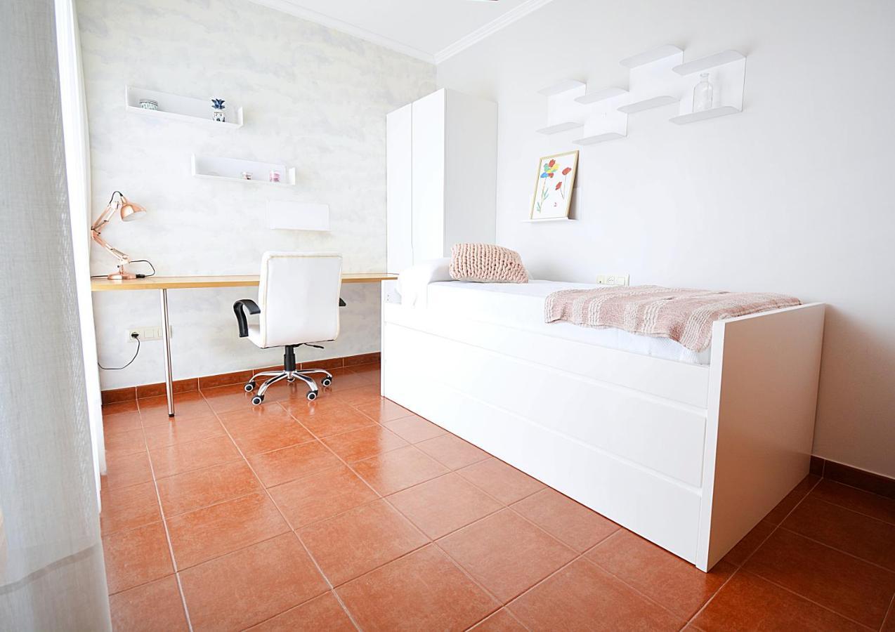 Galihost - Apartamento Con Piscina En El Centro De Санксенсо Екстериор снимка